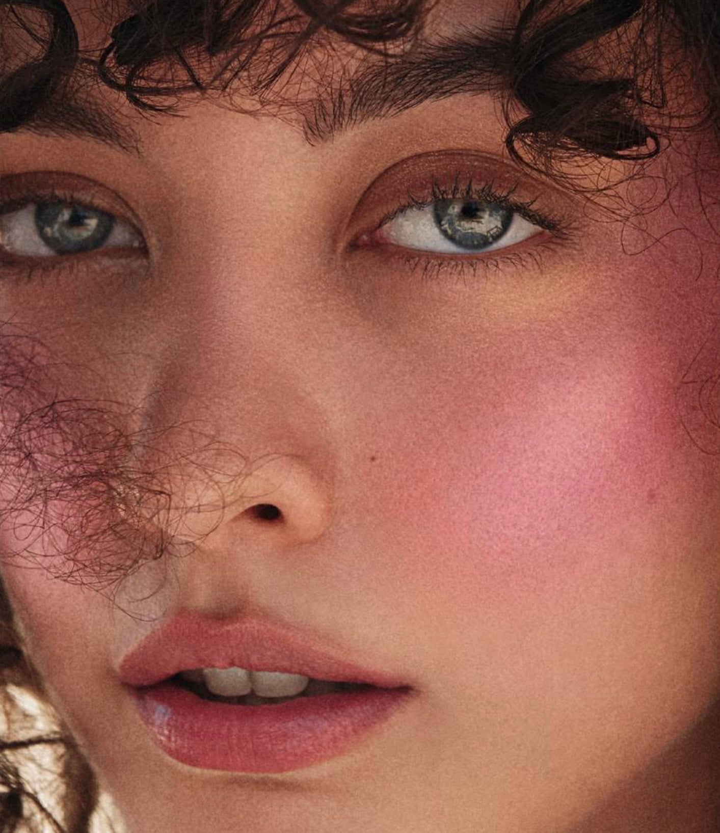 Moonglaze Blush stick - 24